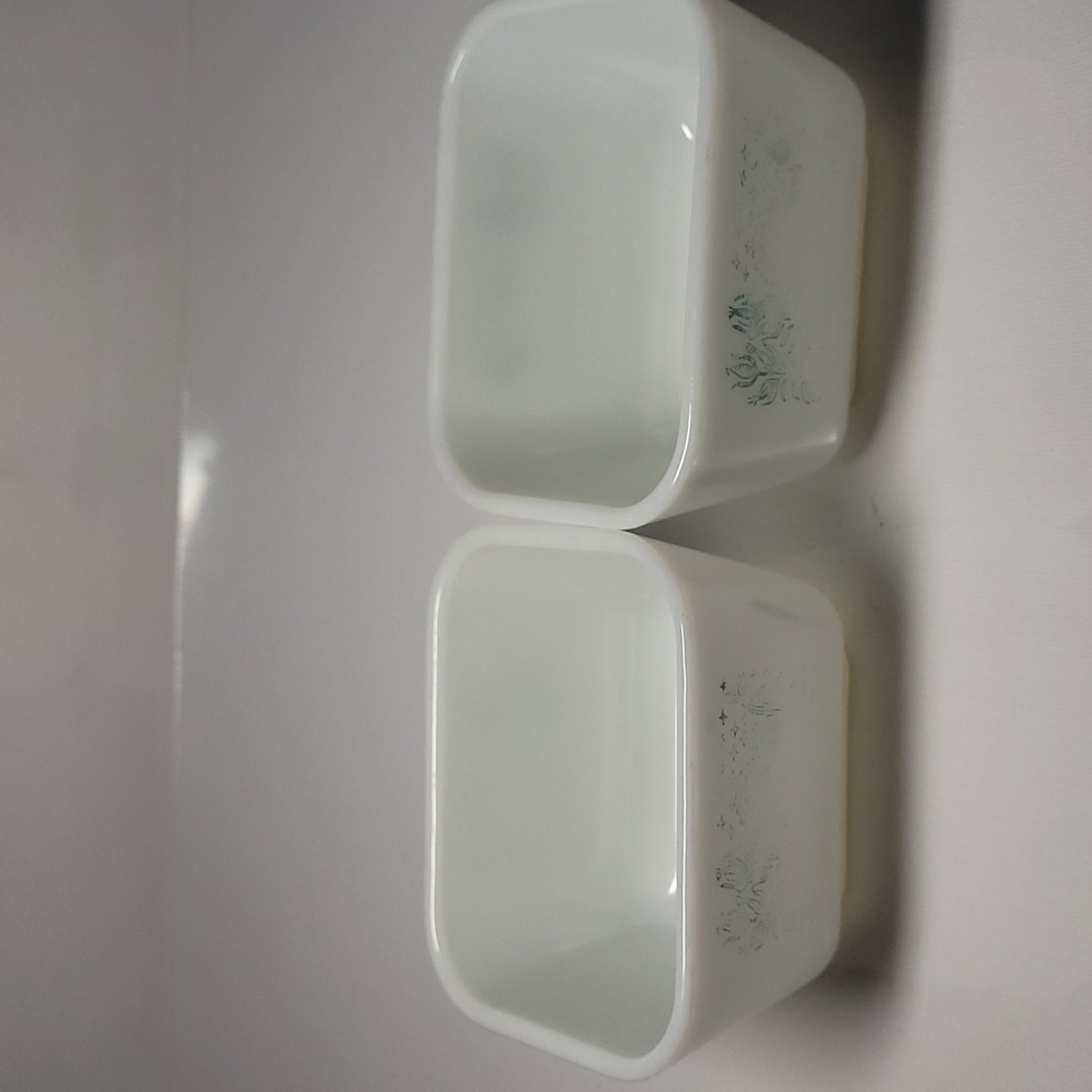 Vintage Pyrex Aqua Amish rooster butterprint refrigerator dishes